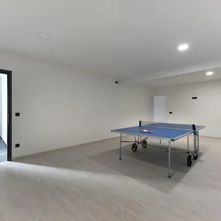 Nyaraló Family Friendly House With A Swimming Pool - 25495 Makarska