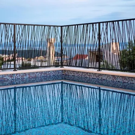 Nyaraló Family Friendly House With A Swimming Pool - 25495 Makarska