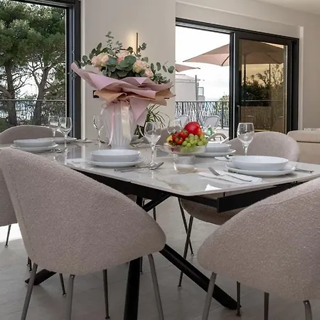 Family Friendly House With A Swimming Pool - 25495 Nyaraló